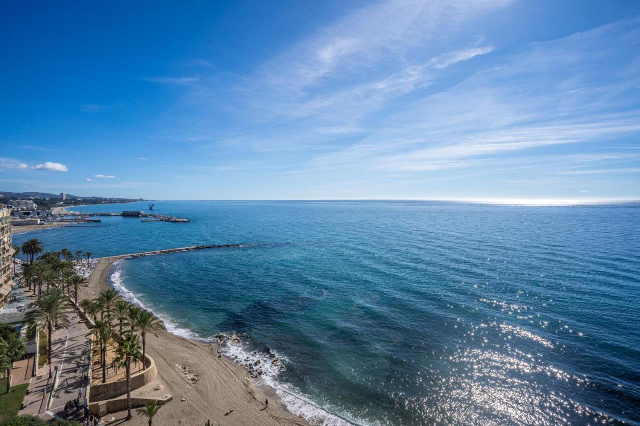 Deluxe On The First Line Apartment Marbella